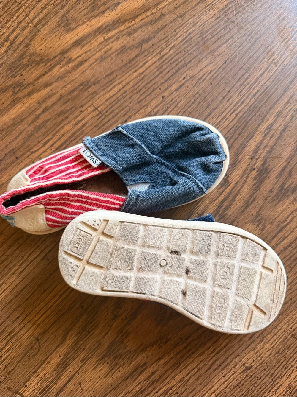 Toms Kids Slip-On Sneakers in Blue with Red Stripe Lining